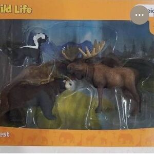 Schleich Wild Life Brown Moose, Bear Skunk Figure Set - Kids Toys Collectible